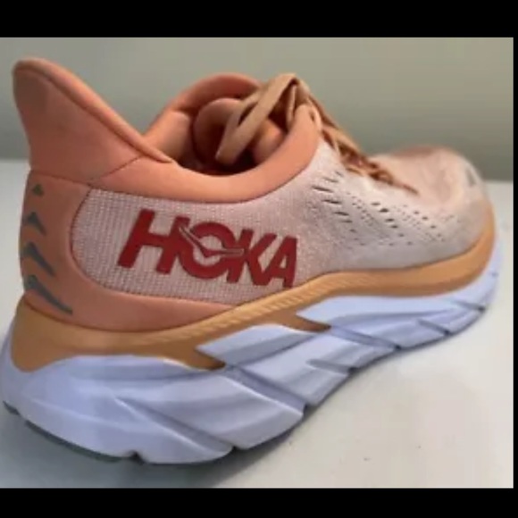 HOKA One One Clifton Running Shoe Peach 7.5 US - Picture 8 of 11